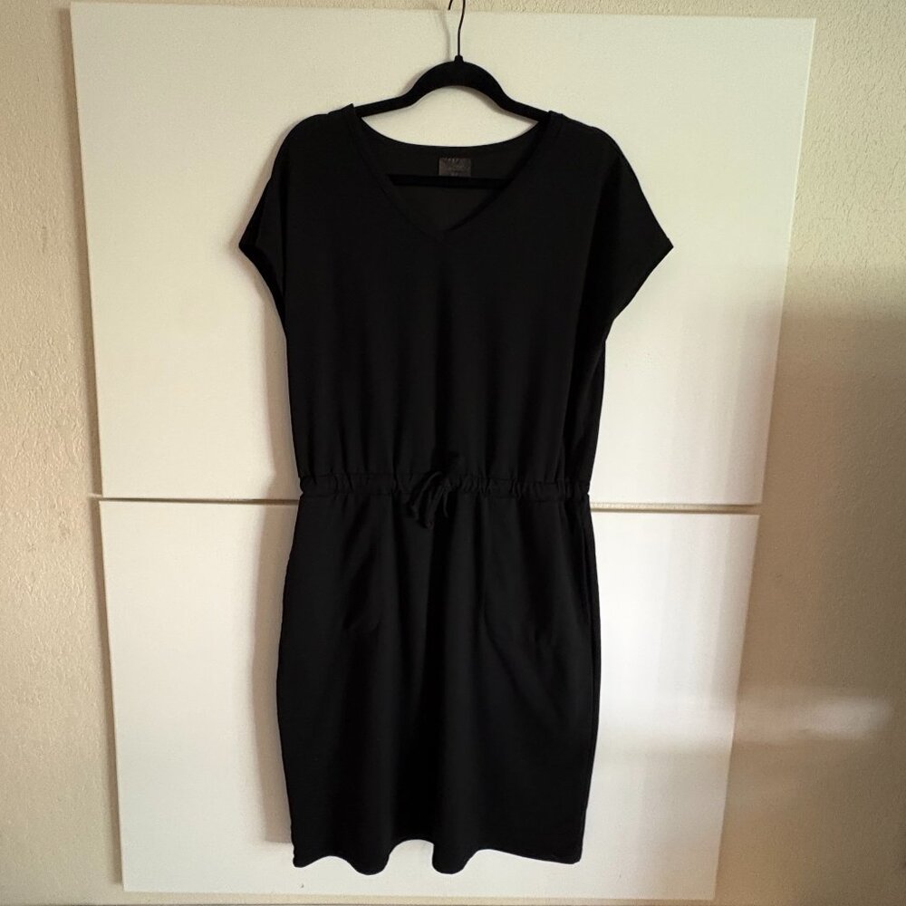 32 Degree Cool Black Drawstring Waist Short Sleeve with Pockets Soft Lux Dress M